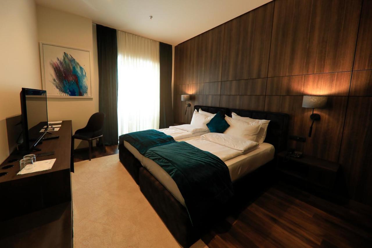 Premium Park Hotel Prizren Exterior foto